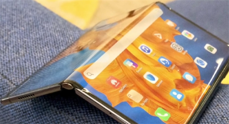 三星宣布8月10日推出骁龙8+折叠屏手机：支持侧边指纹
